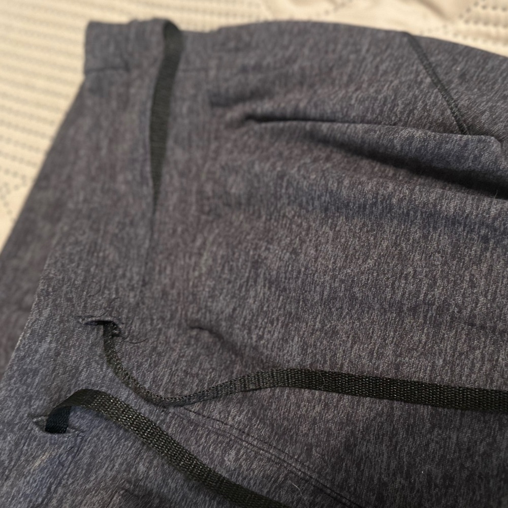 Lululemon Joggers - Picture 5 of 5